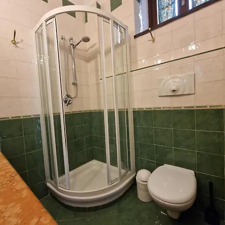 Anastasia - Piazza Erbe Center