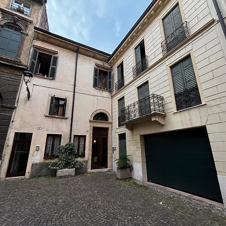 아파트 Anastasia - Piazza Erbe Center *